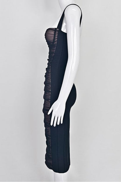 Classic Black Ruched Sweetheart Strap Bodycon Midi Dress
