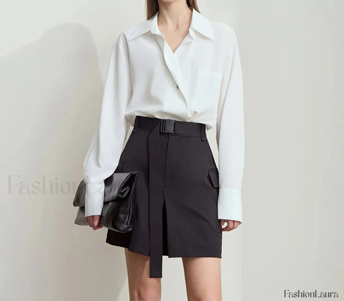 Minimalist Mountain Style Solid Casual Short