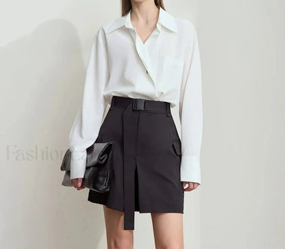 Minimalist Mountain Style Solid Casual Short