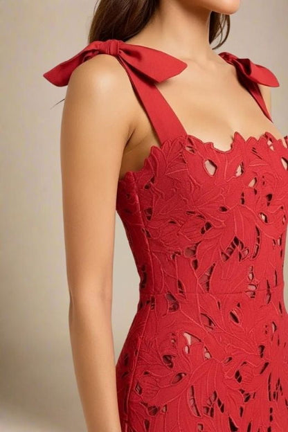 Lipstick Red Scalloped Sweetheart Bow Shoulder Lace Bodycon Maxi Dress