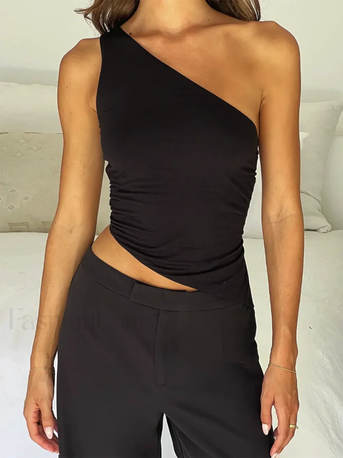 One Shoulder Solid Color Lace-Up Irregular Short Crop Top