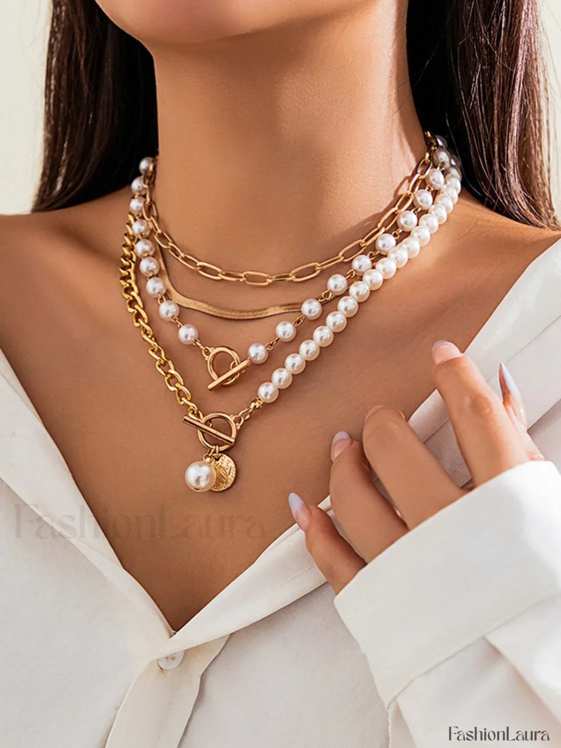 Pearl Decor Graceful Chain Layered Necklace