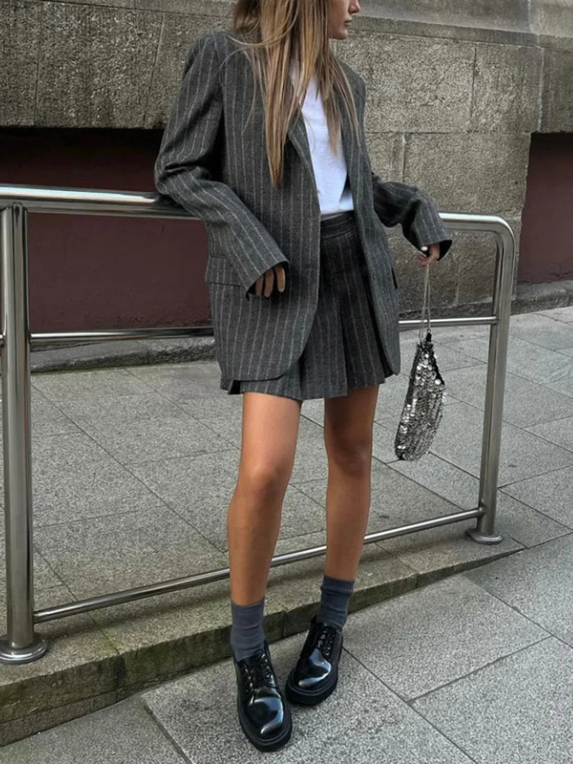 Pocket Stripe Graceful Collar Blazer