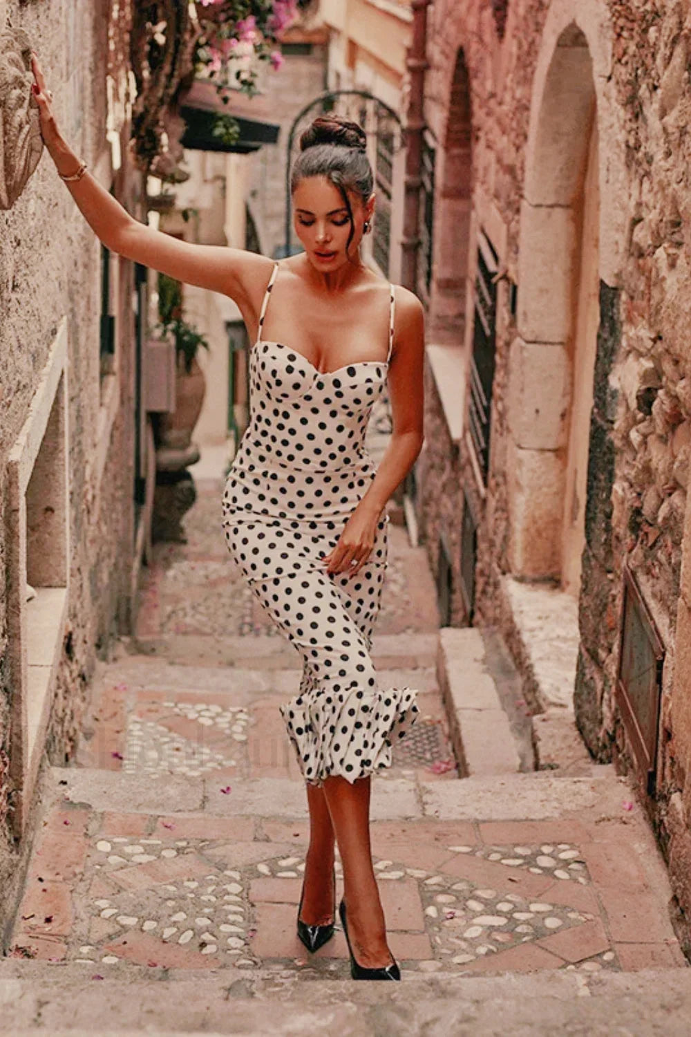 Polka Dot Pleated Slim Waist Strappy Maxi Dress