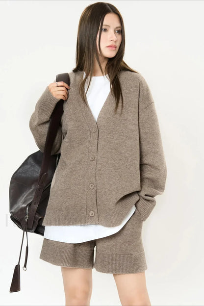 Solid Color V-neck Long Sleeve Cardigan