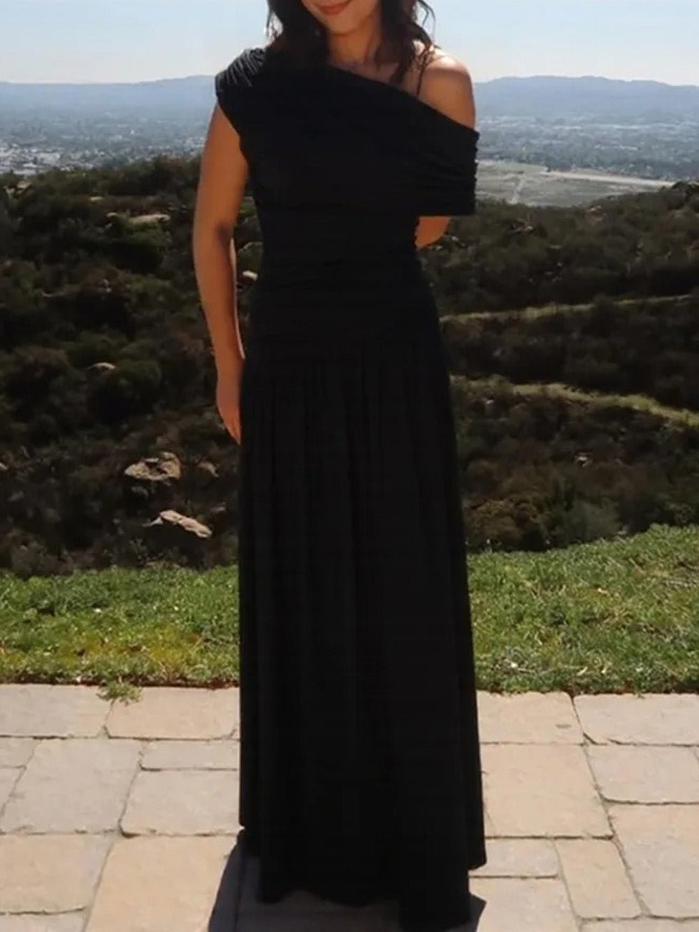 Black One Shoulder Ruched Bodice Pleated Drape Maxi Gown