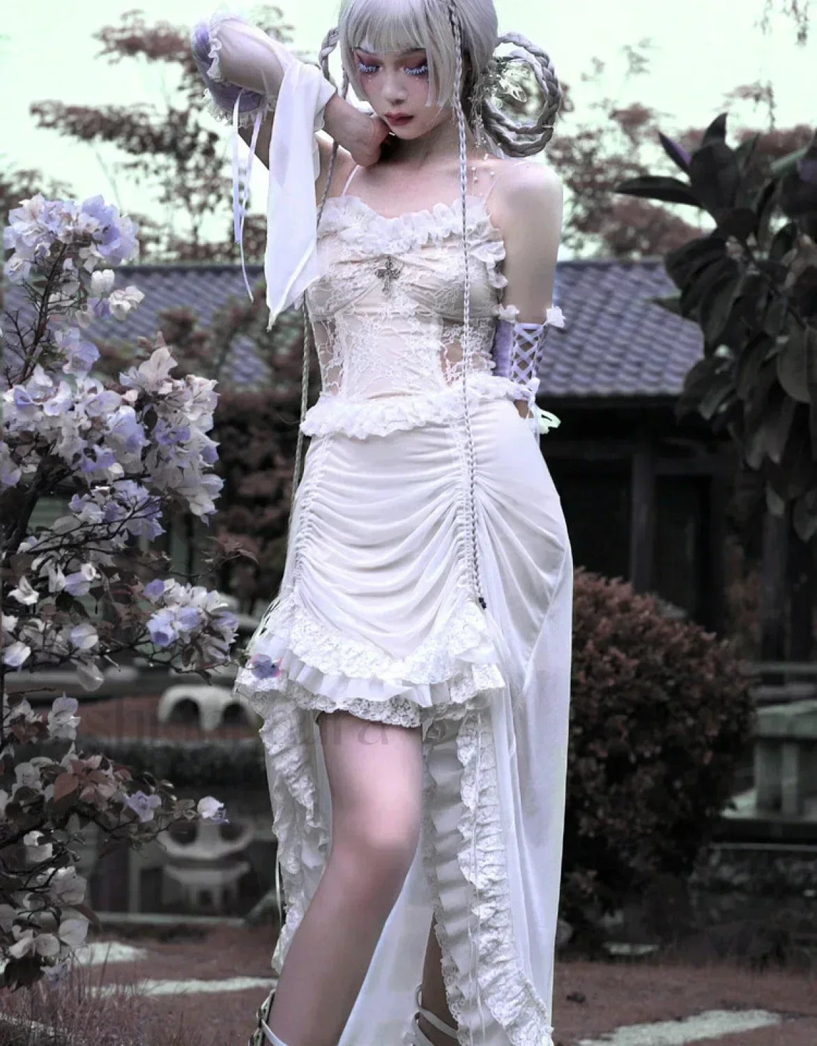 White Gothic Rope Lace Flying Sleeve Party Dress